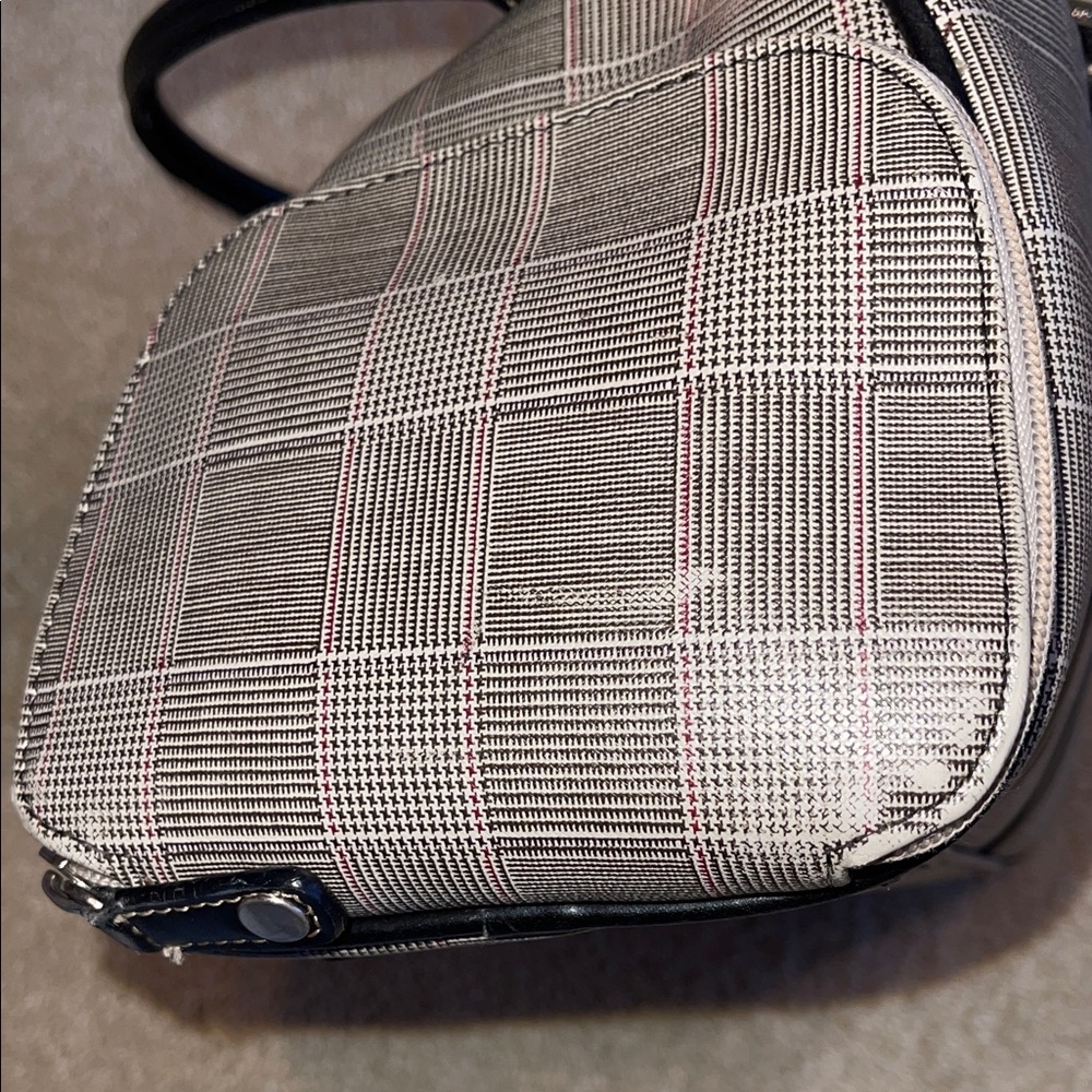 Liz Claiborne Barrel Style Plaid Shoulder Bag - Black and Gray - Picture 14 of 16
